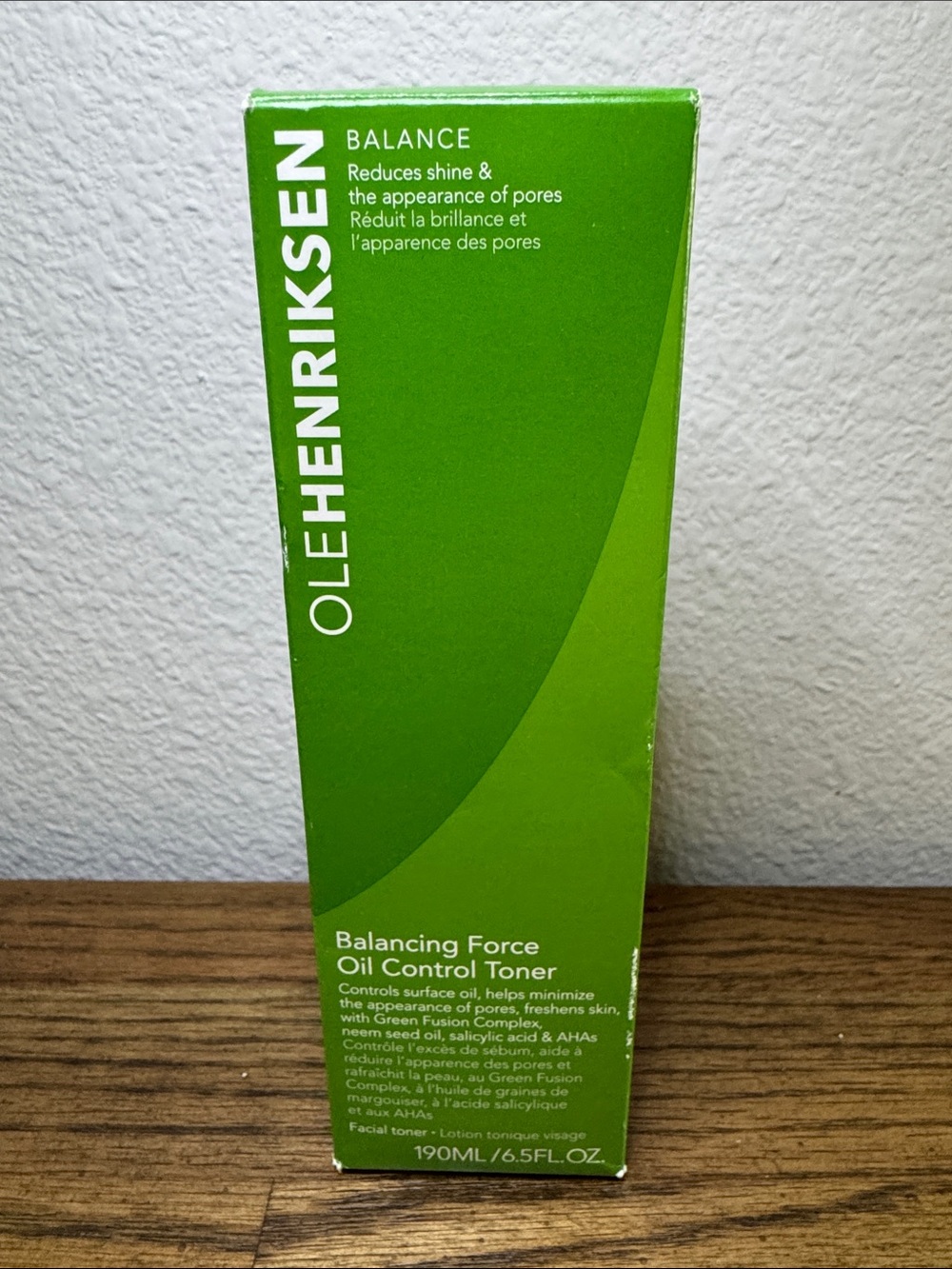 Ole Henriksen Balancing Force Oil Control Toner - Green